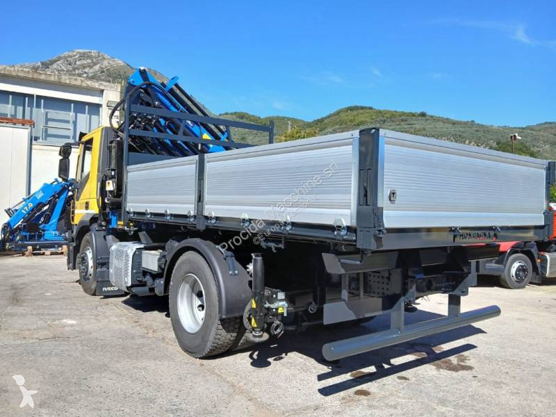 شاحنة Iveco