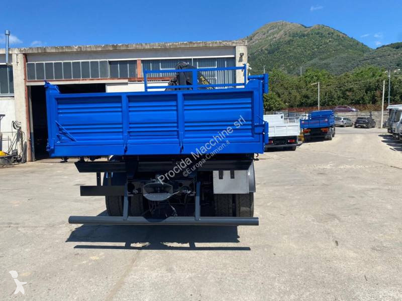 شاحنة Iveco