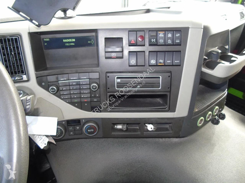 شاحنة Volvo 420 + PALFINGER 23001-EH + 8X4 +...