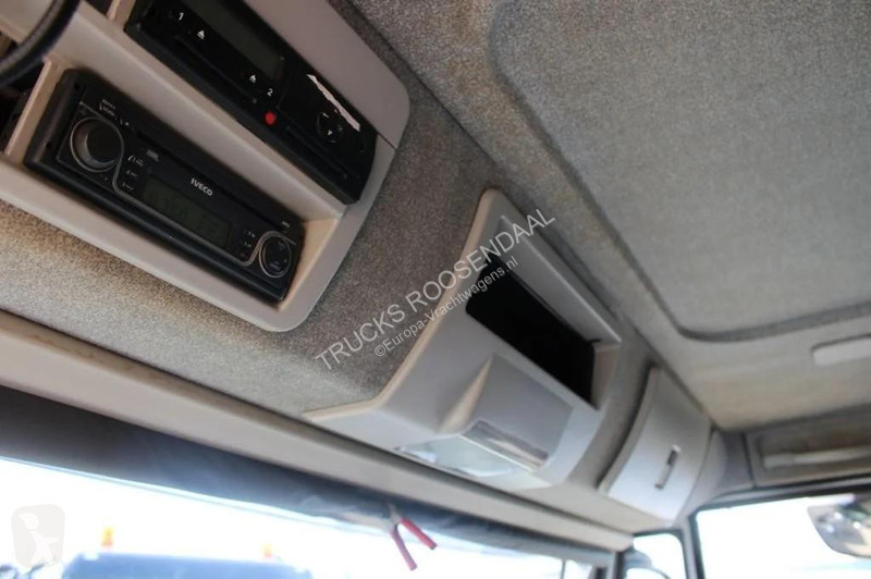 شاحنة Iveco 310 + 6X2 EURO 5 + CARRIER + LIFT