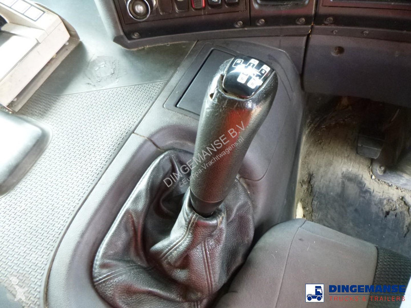 شاحنة Scania 230 DB 4x2 RHD fuel tank 12.4 m3 /...