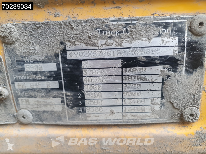 شاحنة Volvo 520  8X4 32m3 AJK Pusher Big-Axle...