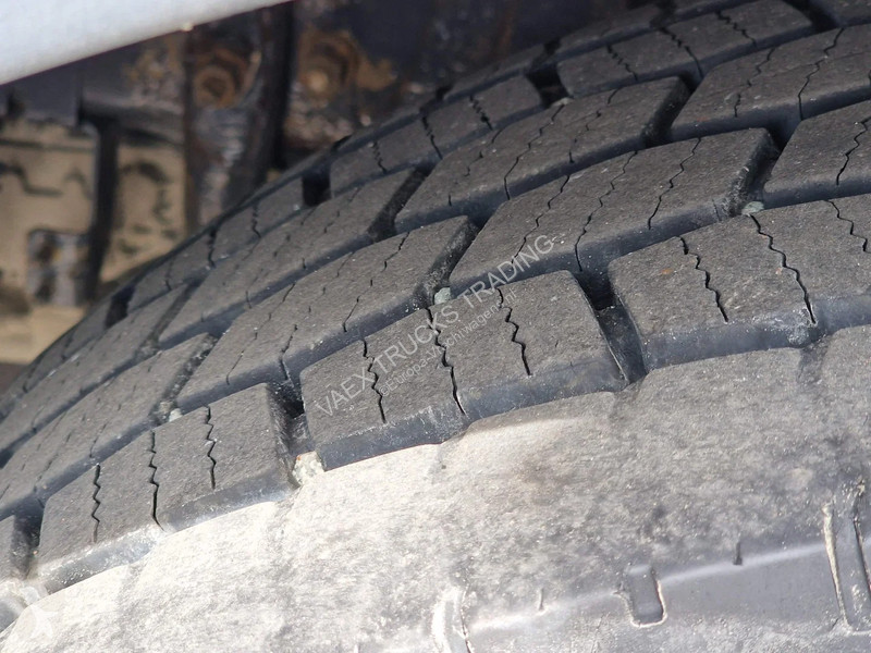 شاحنة Volvo 460 6x2 - Carrier 1250 Frigo - Full...