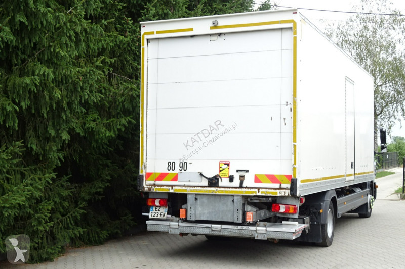 شاحنة Mercedes 1218 Euro6 tylko 323tys.km...