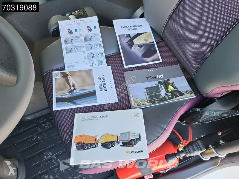 شاحنة Volvo 500 8X6 NEW! 20m3 Wielton...