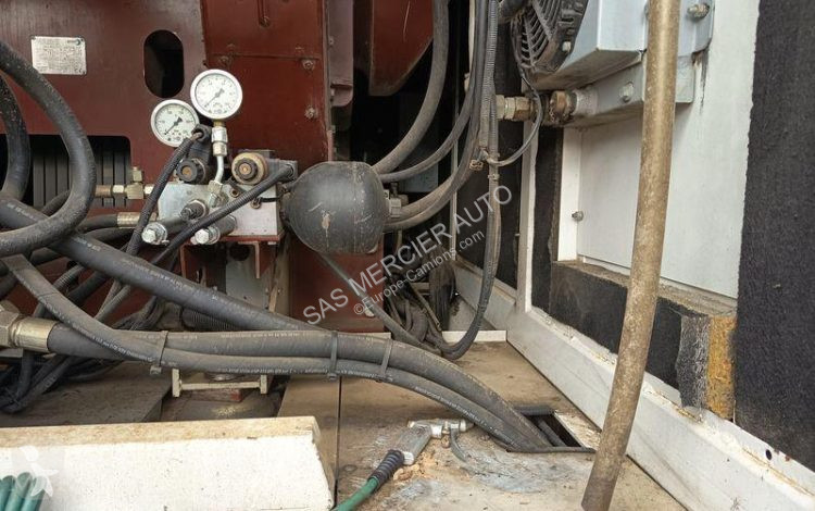 شاحنة Mercedes
