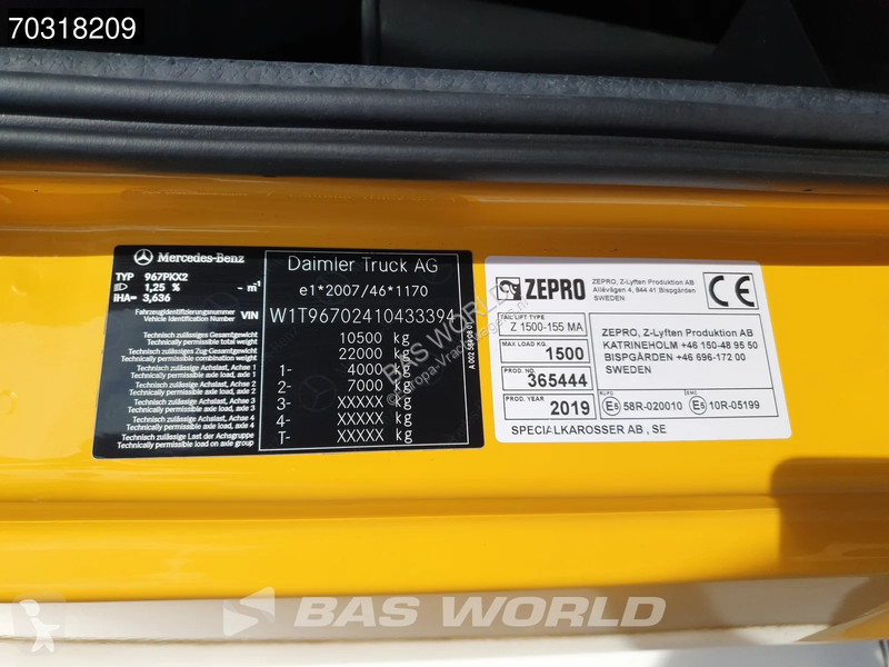شاحنة Mercedes 1021 4X2 5,20m Box Frigoblock...