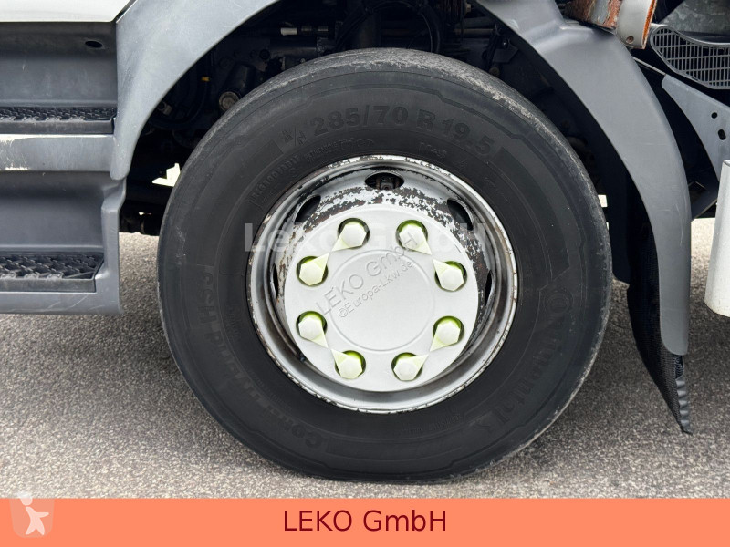 شاحنة Renault D 260.16 Mit Carrier Sp 950Mt