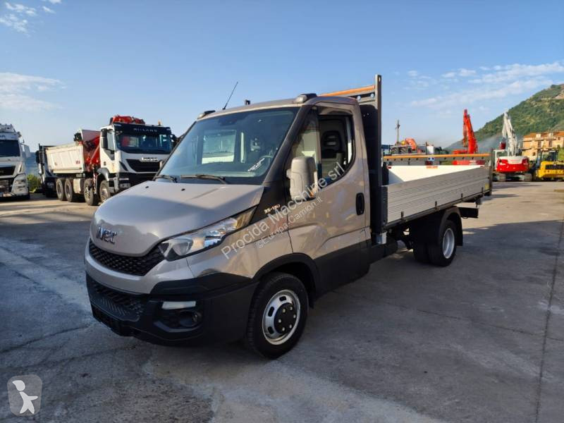 شاحنة Iveco