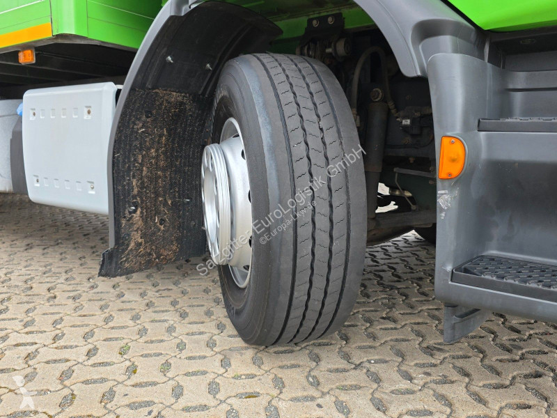 شاحنة Volvo 320 / Ladebordwand