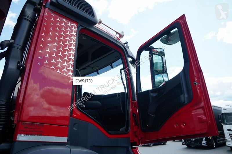 شاحنة Mercedes AROCS 4145