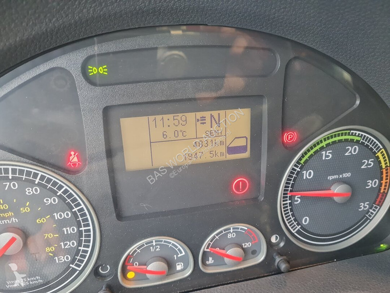 Lastbil Iveco 180E300