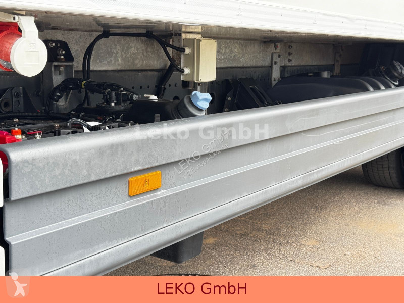 Camion Mercedes 1318 Mit Thermoking T-1000R
