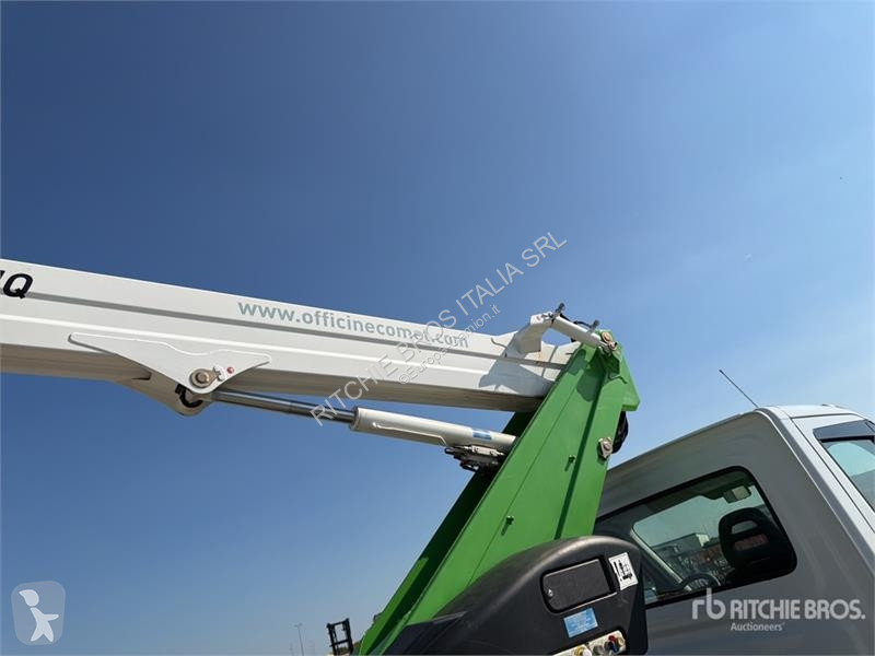 Camion Iveco 19-8,5 HQ 19 m on Iveco 35-140...