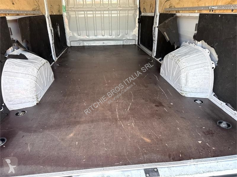 Camión Opel 2.2 103 KW KA L4H2 Van Truck