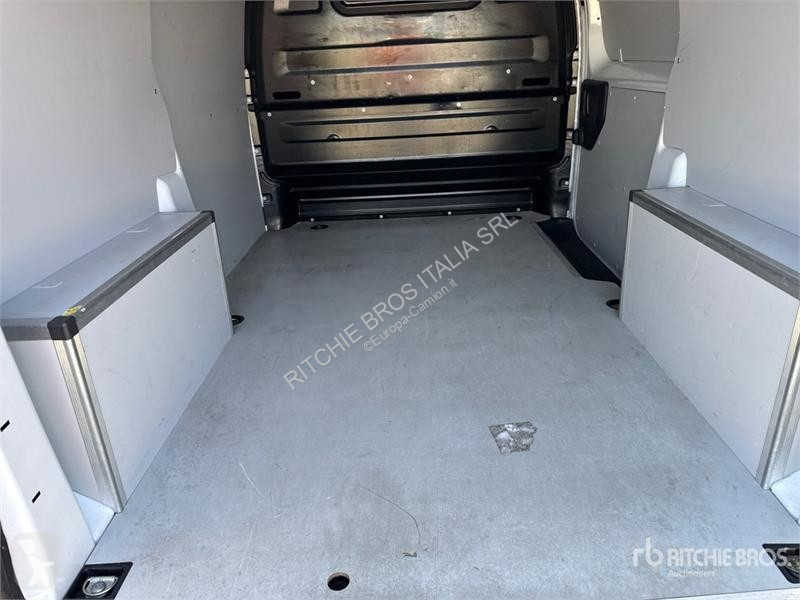 Camión Opel Vivaro 1.5 75 KW KA L2H1 Selection
