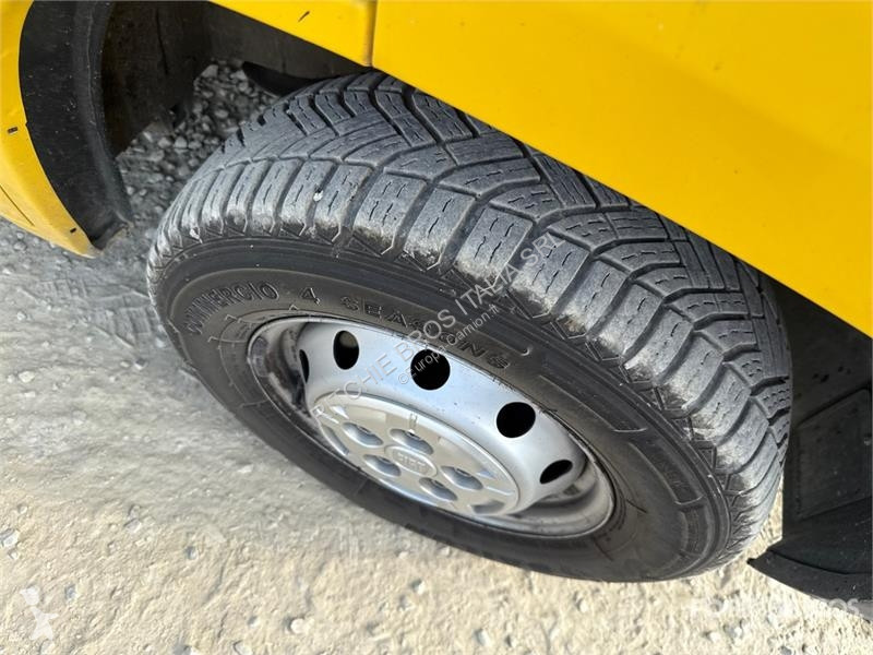 Вантажівка Fiat Van Truck