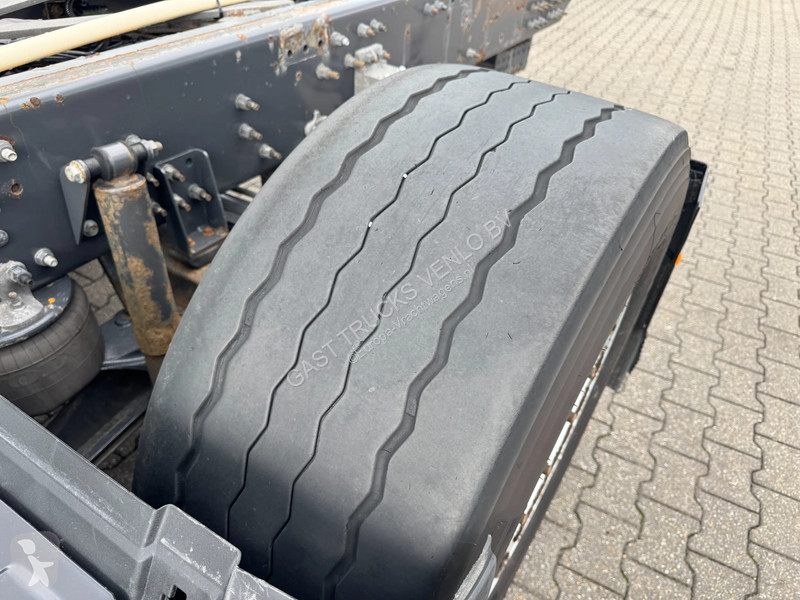 Volvo 500 6x2*4 WB 4.80 Globetrotter VIN KA truck