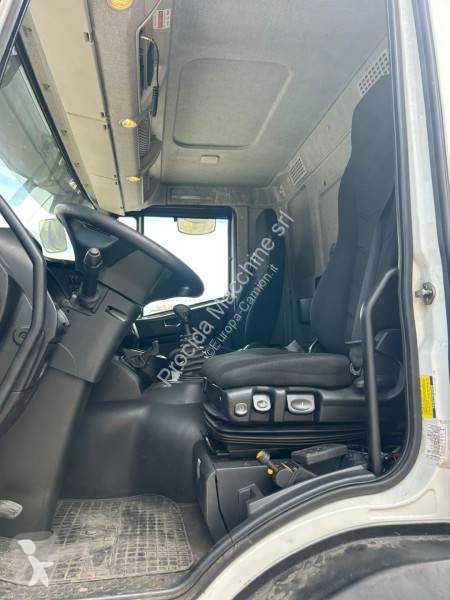 Kamion Iveco AD 260 S 31 X/P