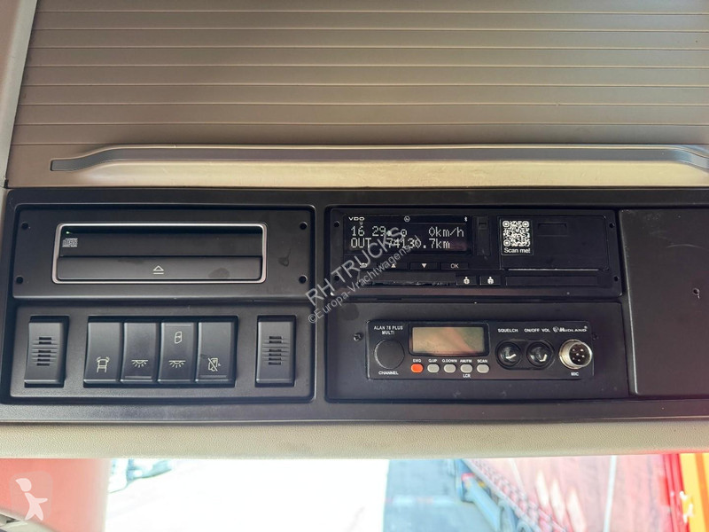 Camión Volvo 420 6X2 EURO 6 + 2 AXLE VAN ECK...