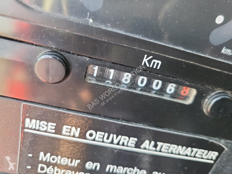 شاحنة Renault 150