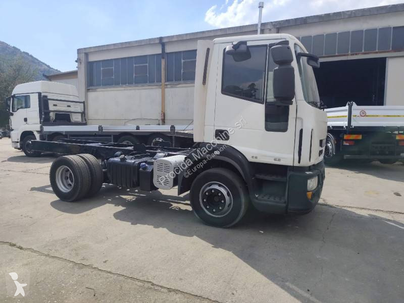 Camion Iveco 150 E 22