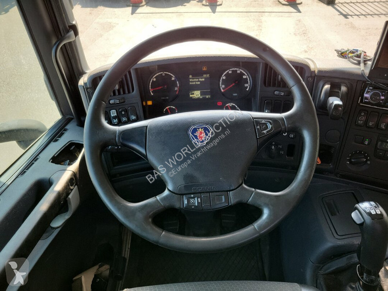 Camião Scania 400