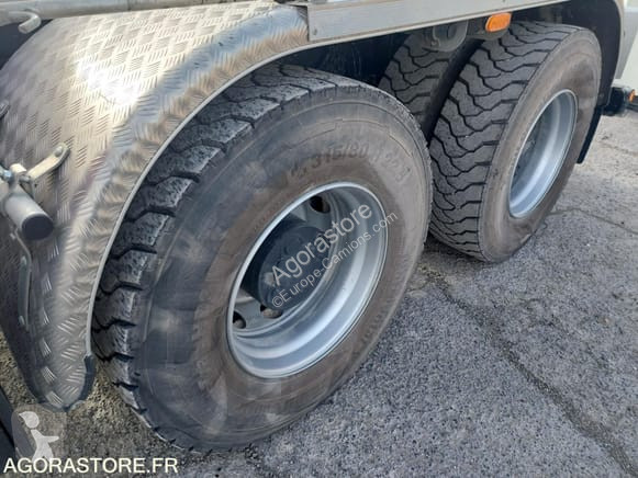 Грузовик Iveco