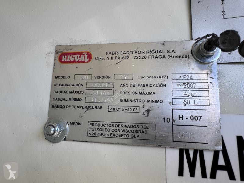 Camion Nissan
