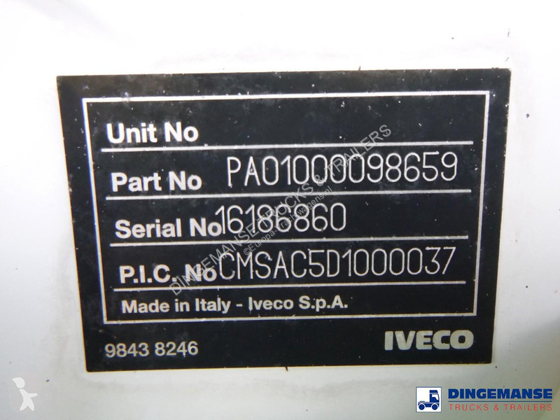 شاحنة Iveco 150E22 4x2 Euro 4 Manlift Comilev...
