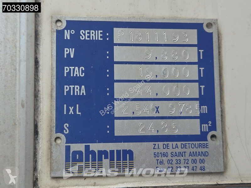 Volvo 320 4X2 20.5 Tonelades 1500kg plataforma...