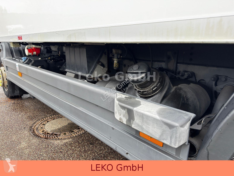 Kamion Mercedes 1218 Mit Carrier Sp 850Mt