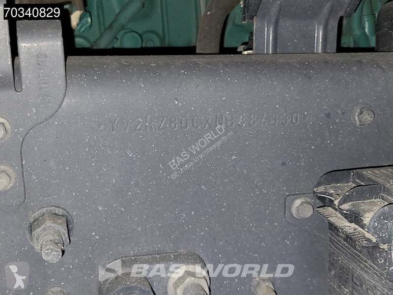 Teherautó Volvo 460 6X2 LNG COMBI Sliding roof...