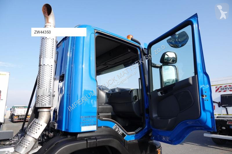 Kamion Scania P 410 / 6x4 / BETONOMIESZARKA /...