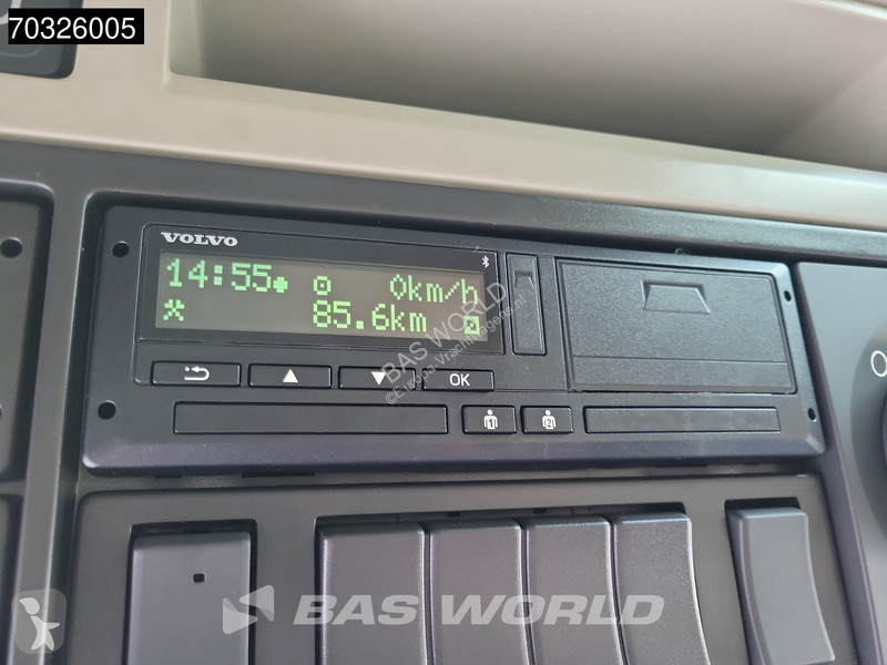 Vrachtwagen Volvo Aero 540 8X4 NEW! HYVA 30-62...