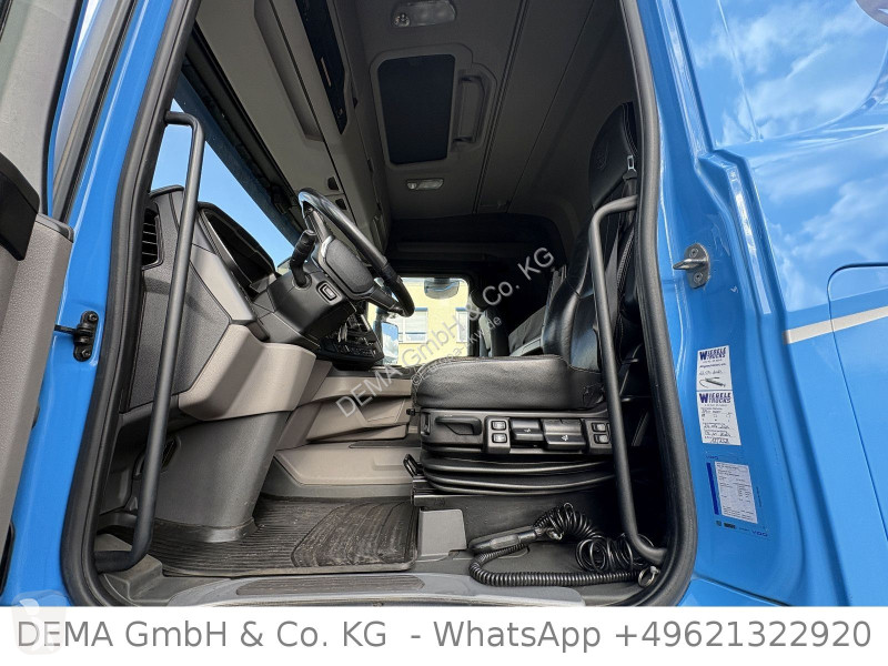 Vrachtwagen Scania R...