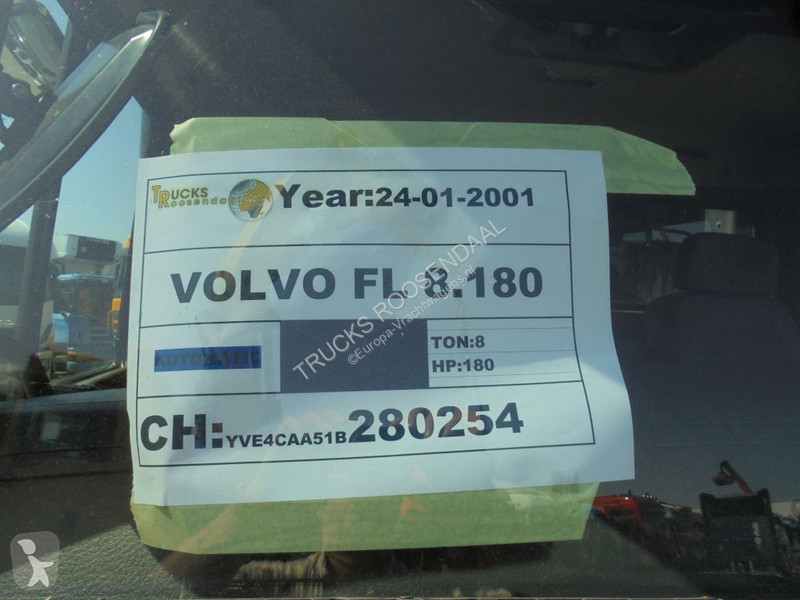 Vrachtwagen Volvo 8.180 + Manual + Dhollandia Lift