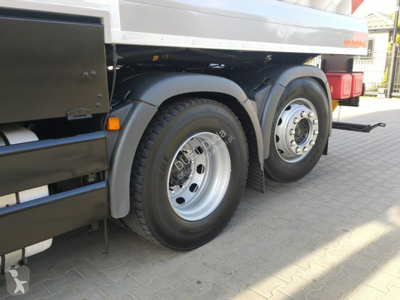 Lastbil MAN TGA 26.400 Autocysterna z...