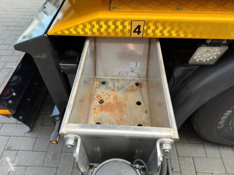 Kamion Scania R530 V8 NS 8X4 TRIDEM MET HYVA 2Z...