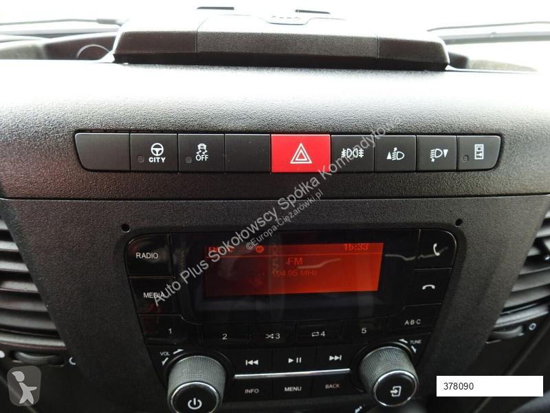 Veicolo commerciale Iveco DAILY 35S18 PLANDEKA...