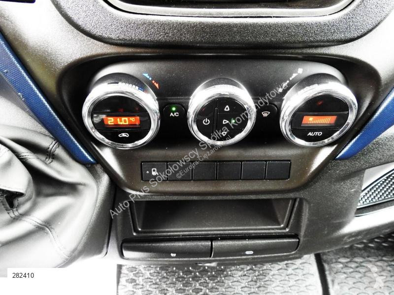 Veicolo commerciale Iveco DAILY 35S18 PLANDEKA...