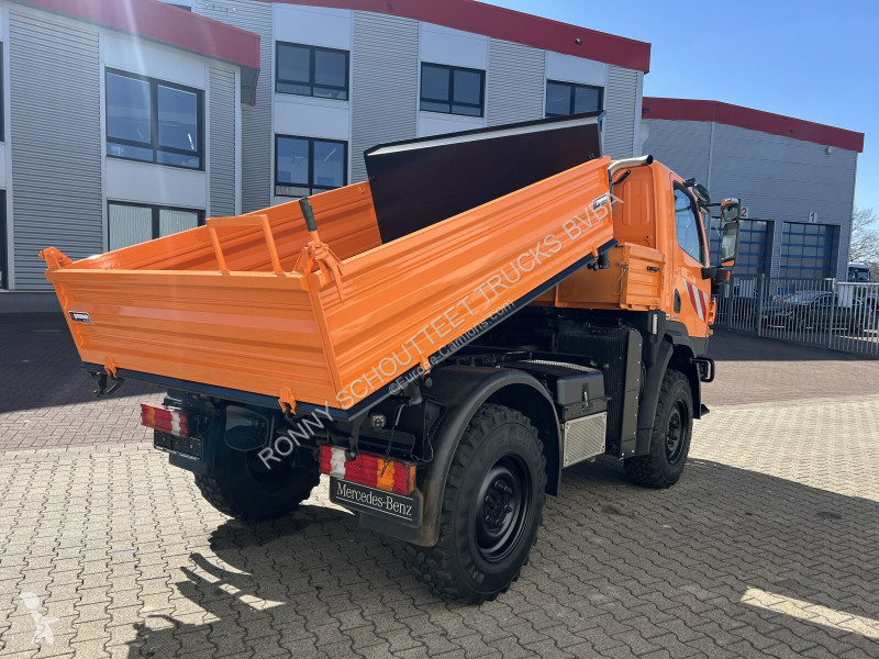 Vrachtwagen Unimog U 20 U405/70 4x4 U 20...