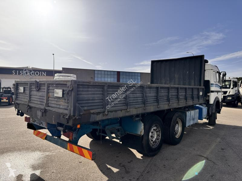 Kamion Mercedes  2544