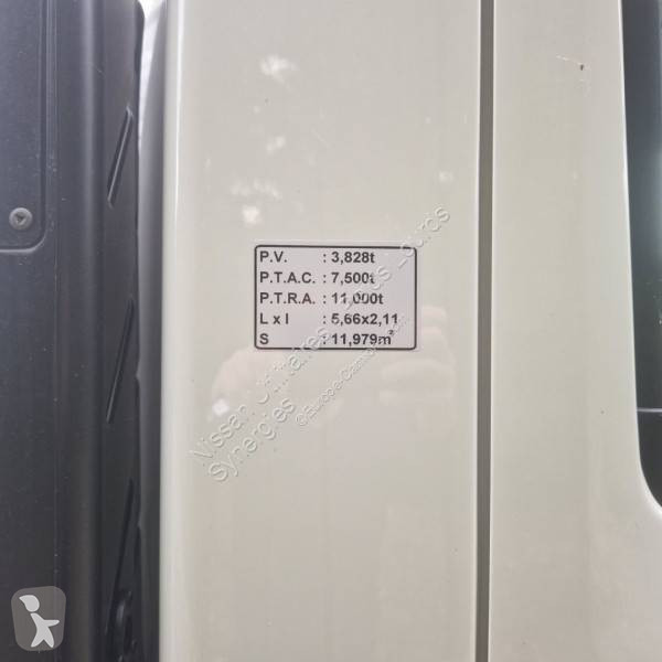 Kamion Isuzu