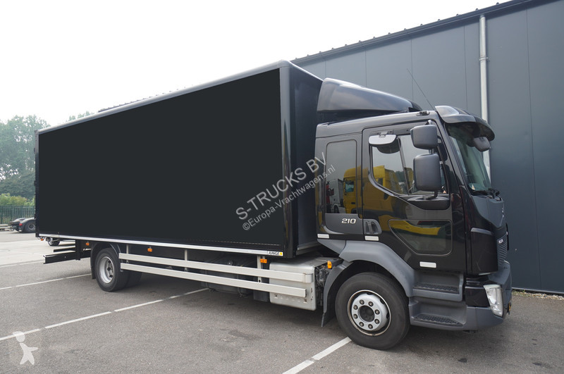 Camion Volvo 210 CLOSED BOX 665.200KM