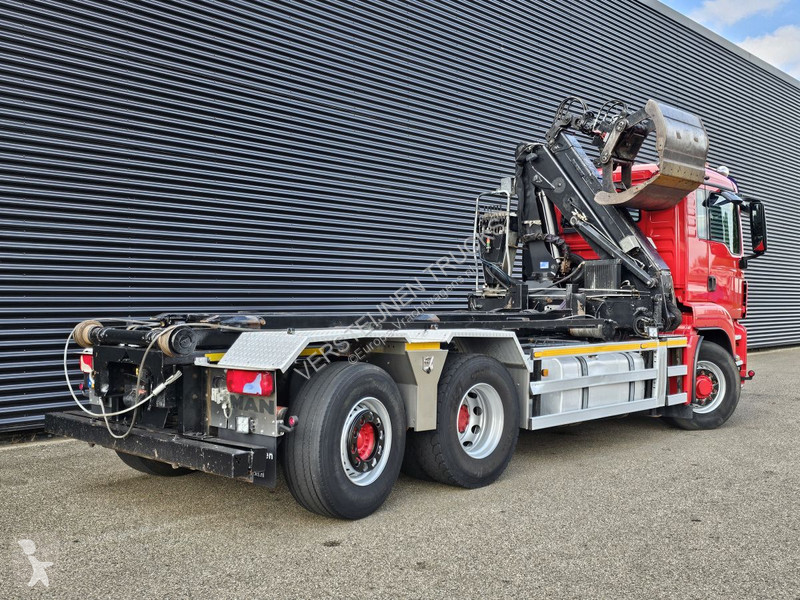 Vrachtwagen MAN 26.400 6x2 / 6x4 / HMF Z KRAAN...