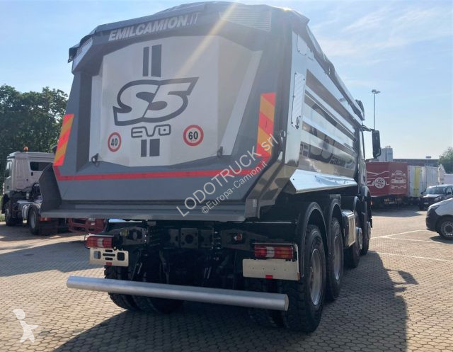 Camion Mercedes AROCS 4148 K 8X4 EMILCAMION