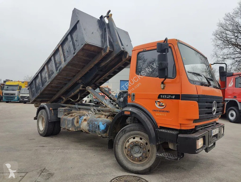 Camion Mercedes SK KIPPER / BENNE 6 ROUES