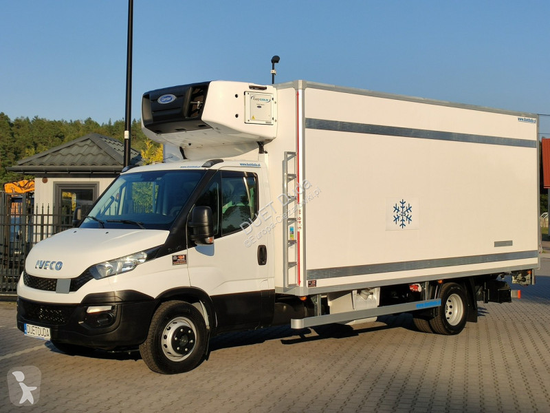 Camion Iveco 70C17 Mroźnia Ściana Grodziowa...