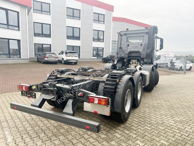 Camion Mercedes Arocs 3251 L 8x4/4 Arocs 3251 L...